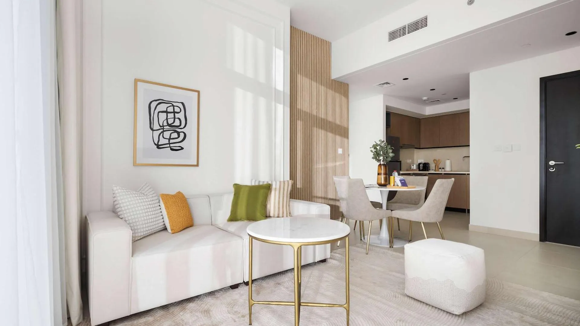 Silkhaus Burj Khalifa View 1Bdr In Burj Crown Apartment Dubai 0*,